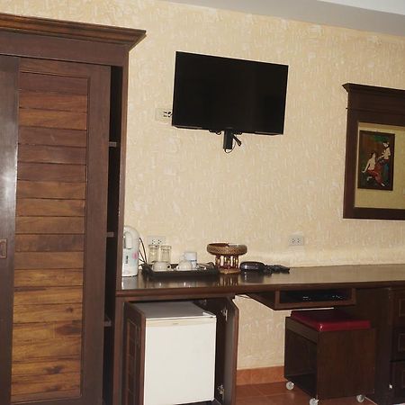 Queen Victoria Inn Pattaya Eksteriør bilde