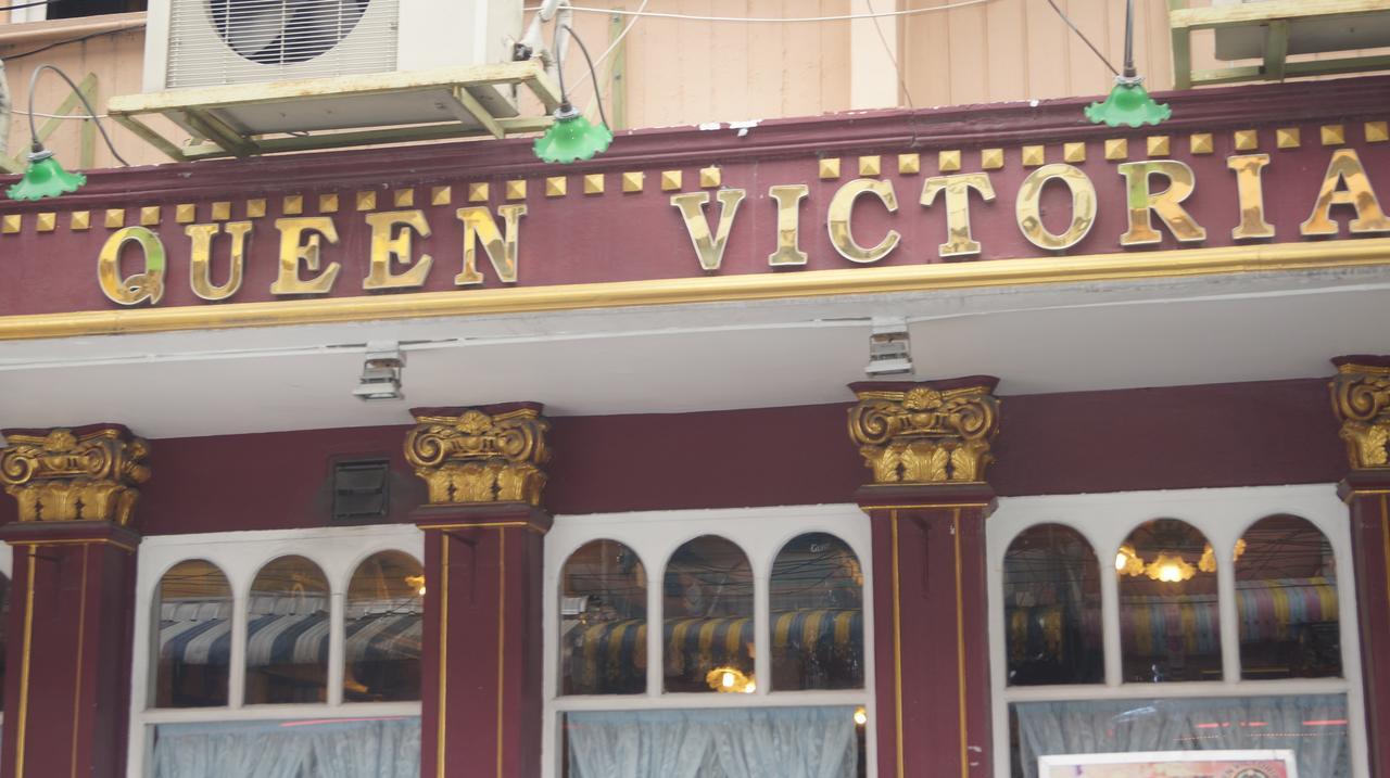Queen Victoria Inn Pattaya Eksteriør bilde